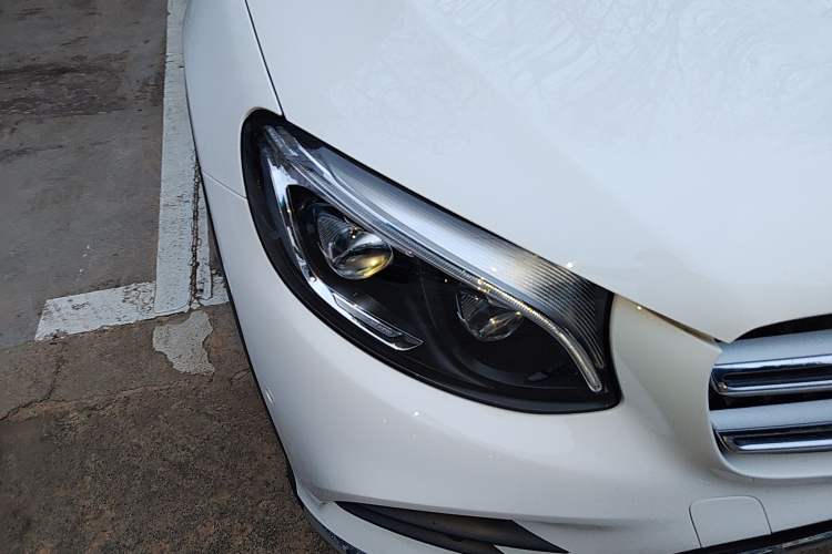 Used Mercedes-Benz GLC 2019 GLC 300 L 4MATIC Dynamic Model
