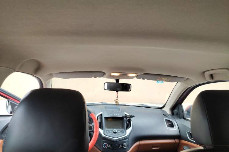 Used Geely Auto Diamond 2016 1.5L Manual Entry-Level Trim Headliner