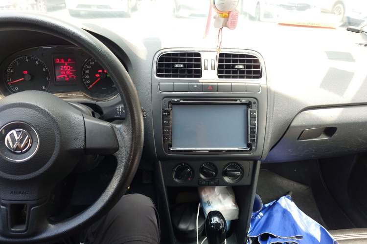 Used Volkswagen Polo 2013 1.4L Automatic Comfort Edition