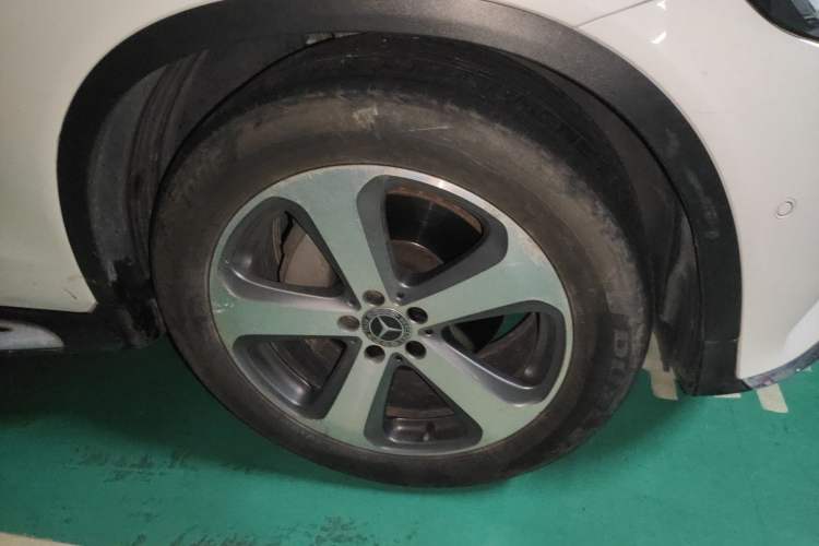 Used Mercedes-Benz GLC 2017 GLC 260 4MATIC Luxury Model