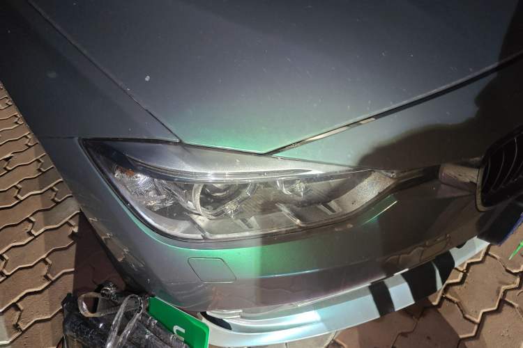 Used BMW 3 Series 2015 320Li Luxury Design Package Premium Edition Right Front Headlight