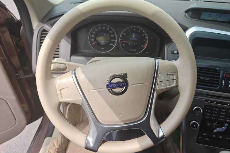 Used Volvo XC60 2010 T6 AWD Comfort Edition