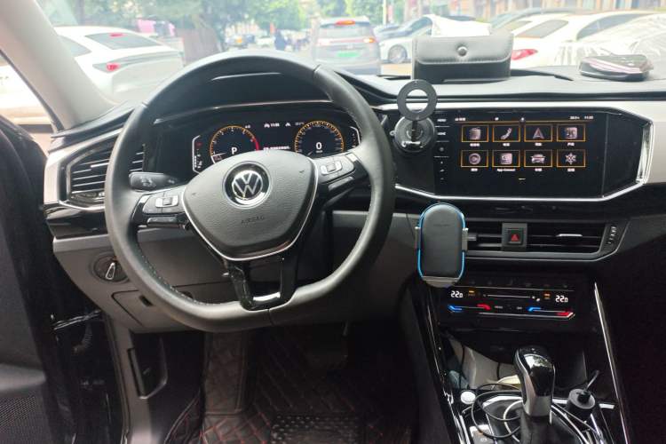 Used Volkswagen Tayron 2021 330TSI Two-Wheel Drive Luxury Connected Version Plus
