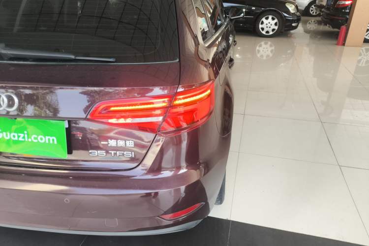 Used Audi A3 2018 30th Anniversary Edition Sportback 35 TFSI Ambition Model
