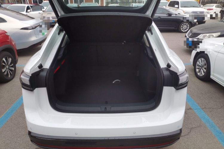 Used Volkswagen ID.7 VIZZION 2024 AIR model
