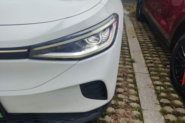 Used Volkswagen ID.4 CROZZ 2021 Long-Range PRO Two-Wheel Drive Version Left Front Headlight