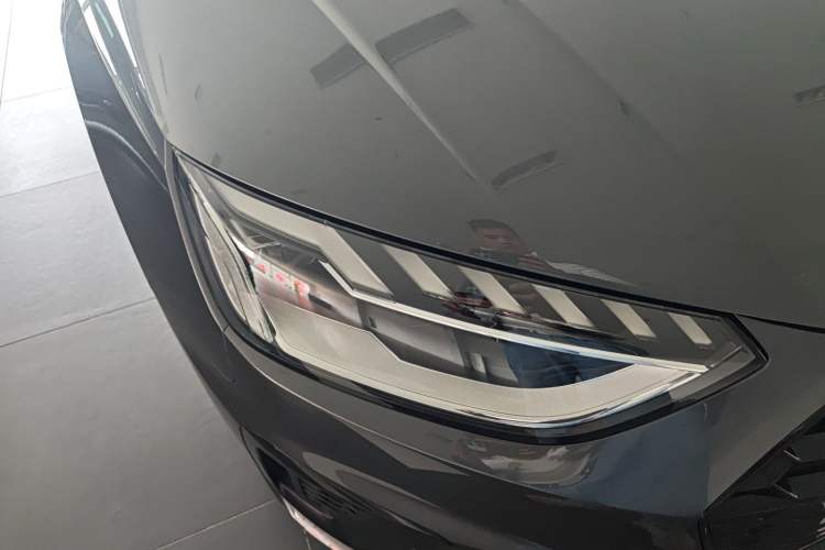 Used Audi A4L 2022 40 TFSI Luxury Dynamic Model Exterior 3