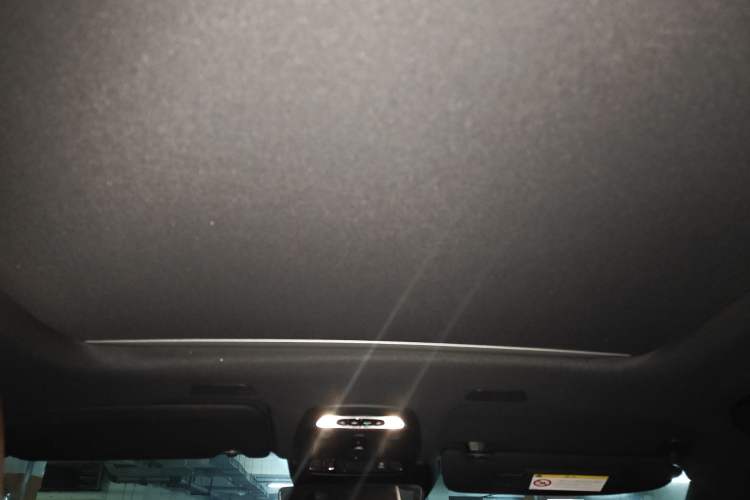 Used Volvo XC60 2021 T5 4x4 Smart Luxury Edition Headliner