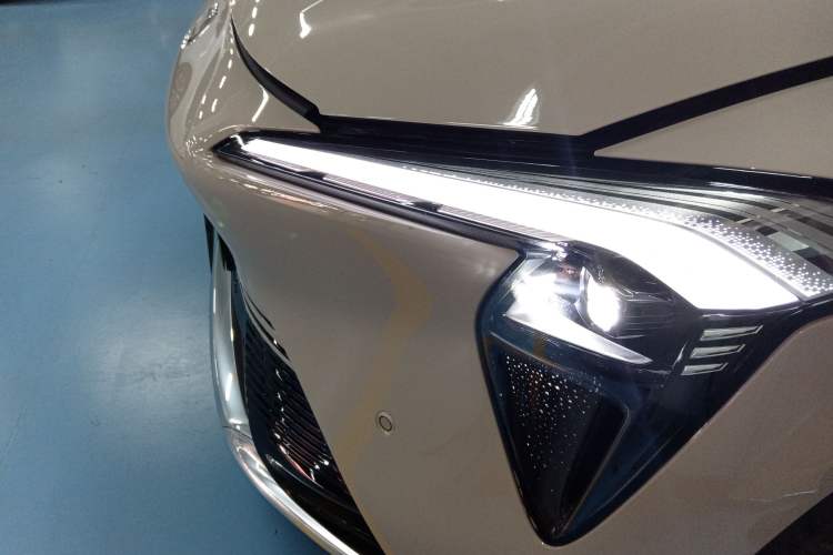 Used Buick L7 2025 Model Luxury Leisure Smart Driving Edition