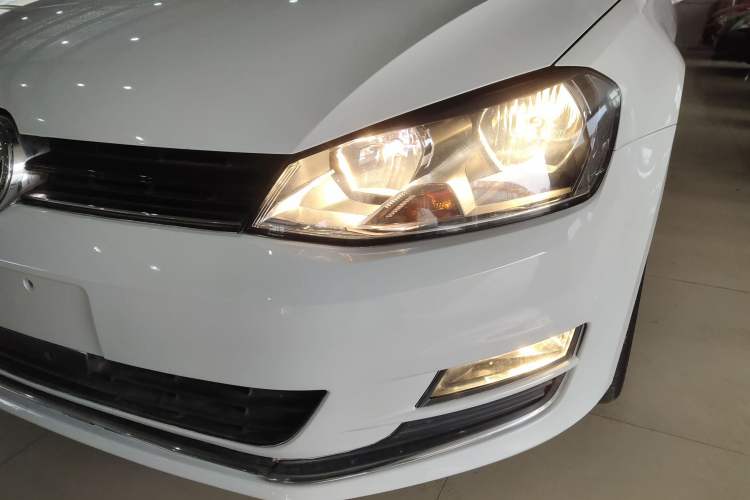 Used Volkswagen Golf 2016 1.6L Automatic Comfort Model
