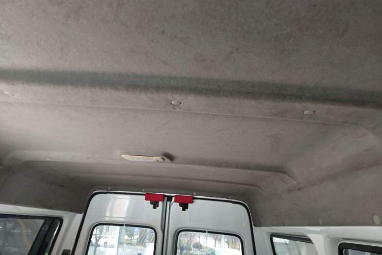 Used JMC Transit 2021 2.8T Space King Taurus Short Wheelbase Mid-Height 6-Seater Diesel Euro VI JX493