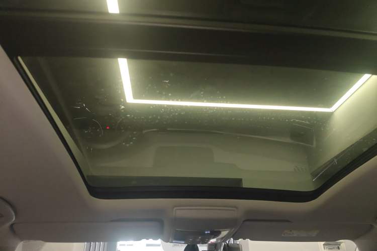 Used Volkswagen Teramont 2017 380TSI Four-Wheel Drive Luxury Edition Headliner