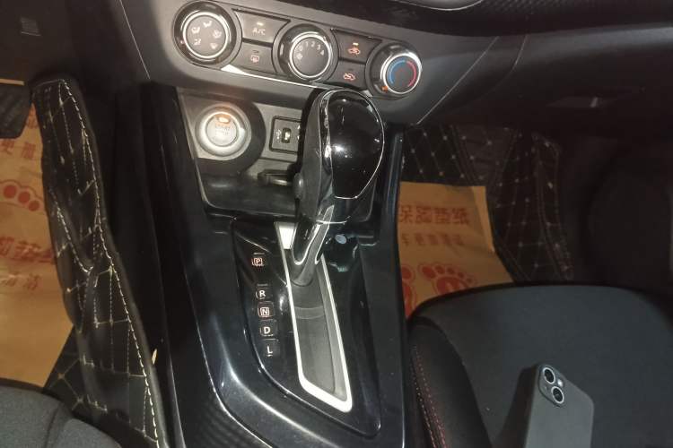 Used Nissan Lannia 2016 1.6L CVT Smart Cool Edition
