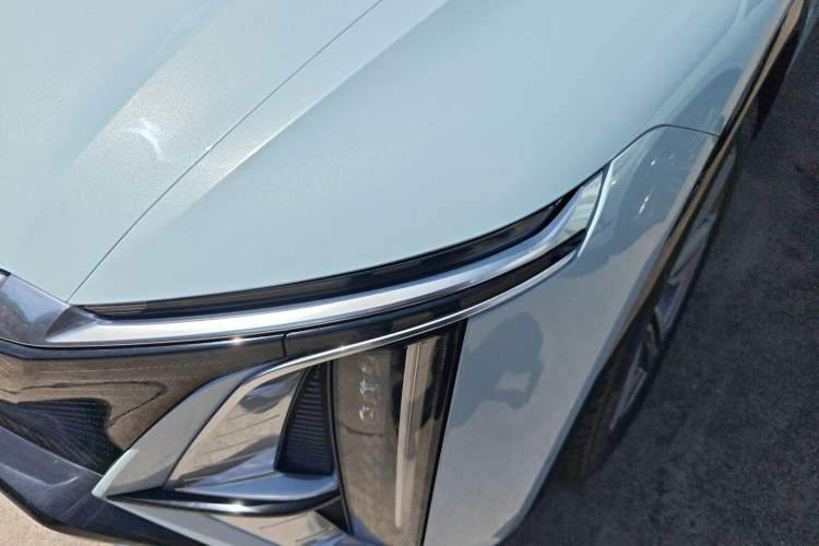 Used Cadillac LYRIQ 2022 Rear-Drive Long-Range Luxury Edition
