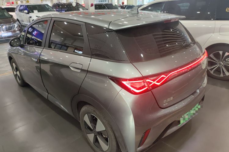 Used BYD Dolphin 2023 420 km Fashion Edition