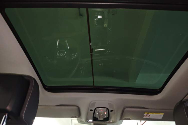 Used Audi Q5L 2022 40T Luxury Dynamic Model
