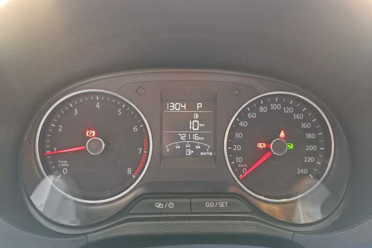 Used Volkswagen Polo 2016 1.6L Automatic Comfort Model Instrument Cluster