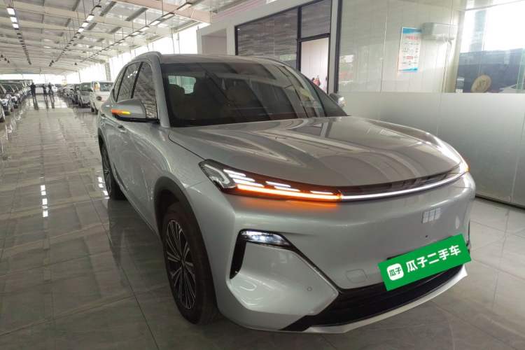 Used Geely Galaxy Xingjian 7 EM-i 2025 120km Flagship Edition
