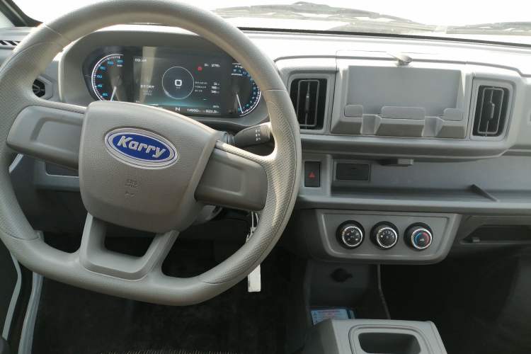 Used Karry Jiangtun E5 2024 268 km Range Open-Window 6-Seater Version
