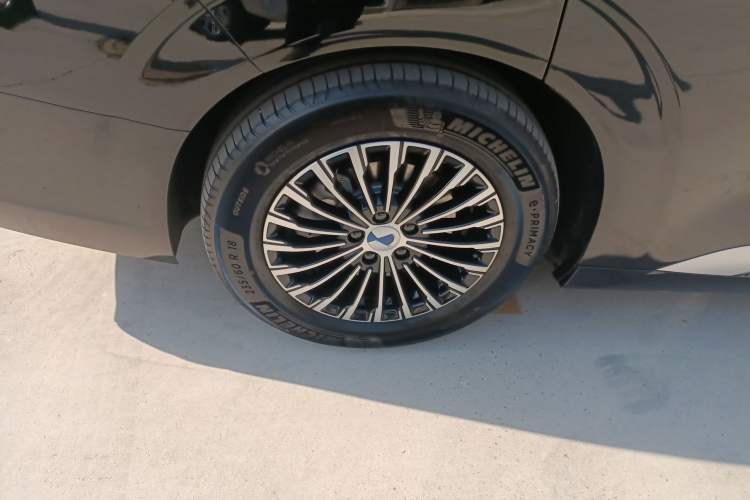 Used Denza D9 2024 DM-i 980 Four-Wheel Drive Prestige Model