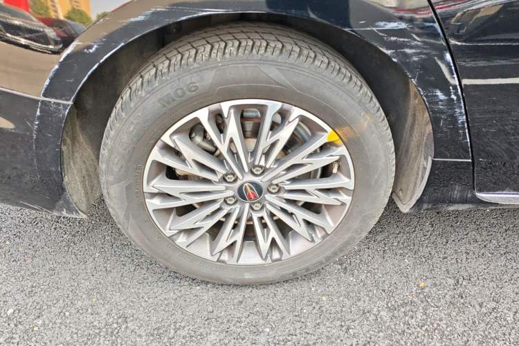 Used Hongqi H5 2024 1.5T DCT Smart Connect Flagship Edition Right Rear Wheel Hub