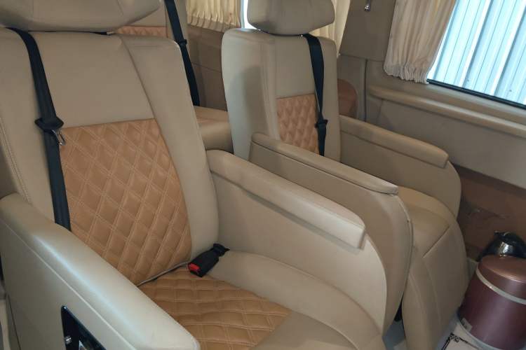 Used Mercedes-Benz Vito 2016 2.0T Elite Edition
