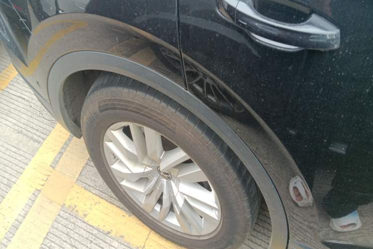 Used Volkswagen Touareg 2021 2.0 TSI Flagship Special Edition Right Rear Wheel Hub