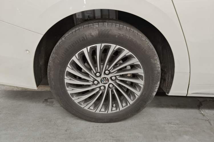 Used Buick Century 2023 2.0T Seven-Seater Deluxe Edition