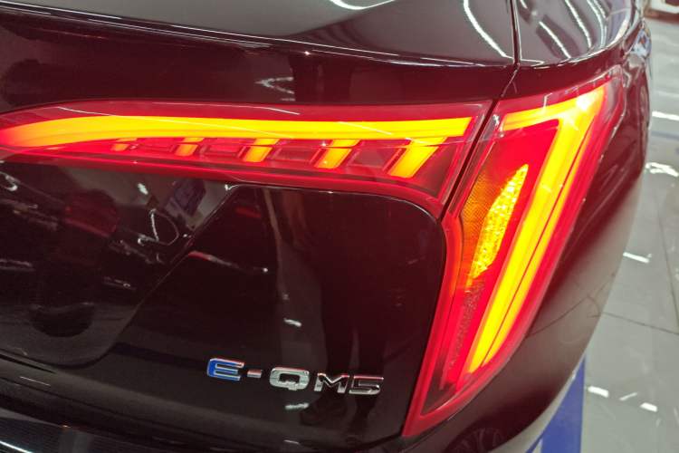 Used Hongqi E-QM5 2021 Online Booking Charging Basic Edition 5 Seats