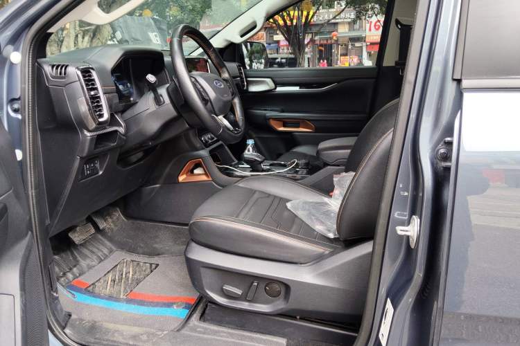 Used Ford Ranger 2023 Trailblazer 4x4 Automatic Version – Gasoline