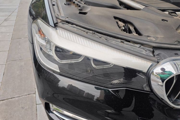 Used BMW 5 Series 2018 525Li Luxury Package Right Front Headlight