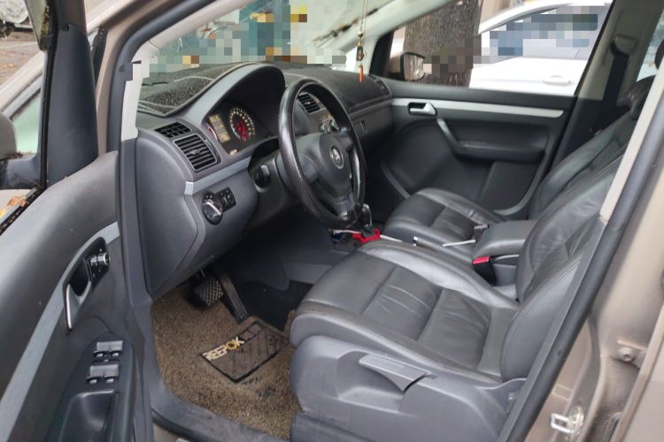 Used Volkswagen Touran 2015 1.4T DSG Comfort Edition 5 Seats
