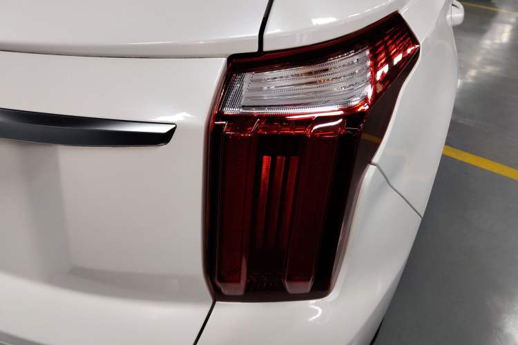 Used Kia Sportage R 2021 Ace 2.0L Splendid Edition Right Rear Taillight