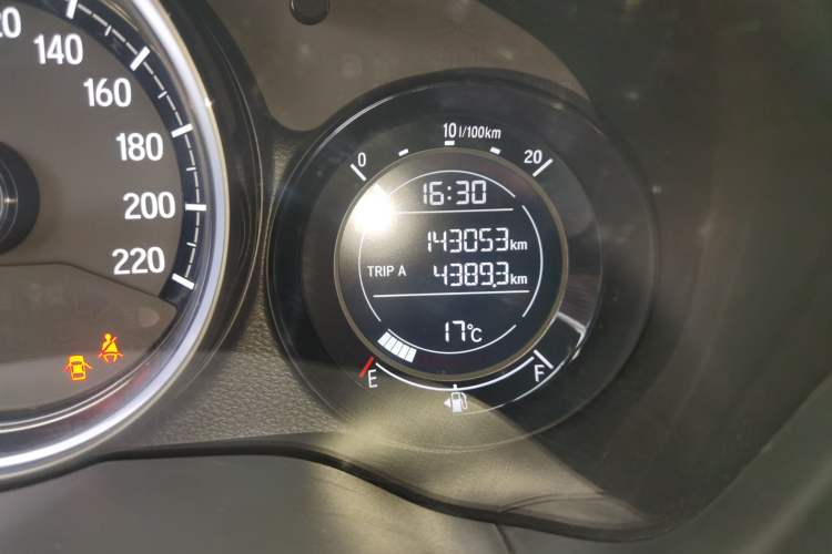 Used Honda XR-V 2017 1.8L EXi CVT Comfort Version Odometer Close Up