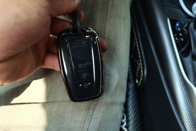 Used Toyota Camry 2023 2.5S Knight Edition Vehicle Key