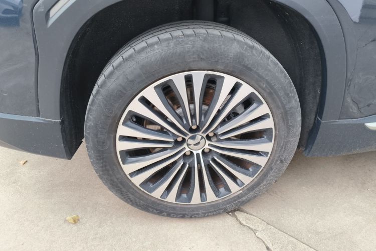 Used Nio EC6 2020 605 km Sport Edition Right Rear Wheel Hub