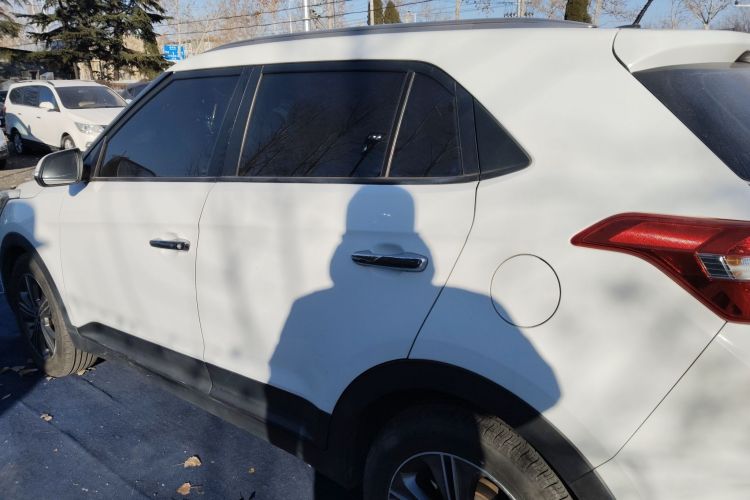 Used Hyundai ix25 2015 1.6L Automatic Two-Wheel Drive Smart GLS Trim Rear Left 45 Deg