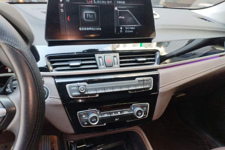 Used BMW X2 2023 sDrive25i M Sport Package Audio And AC Panel