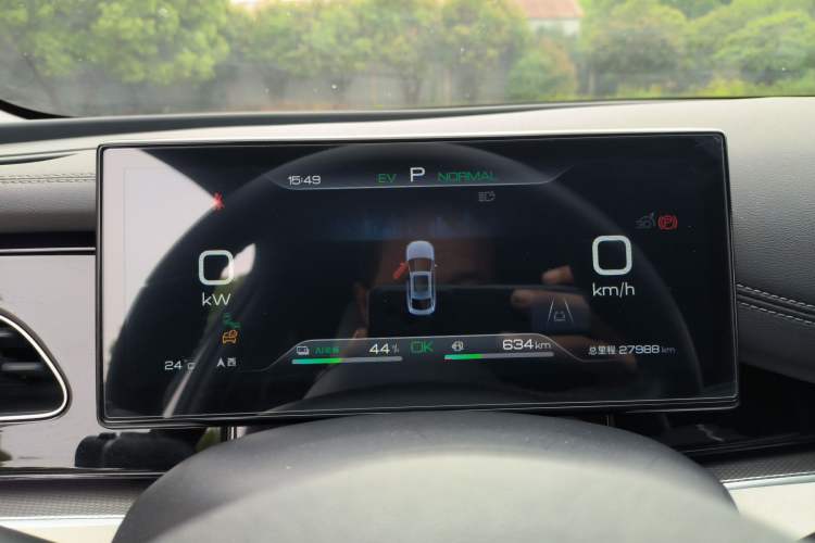 Used BYD Seal 06 New Energy 2024 DM-i 120KM Flagship Model Instrument Cluster