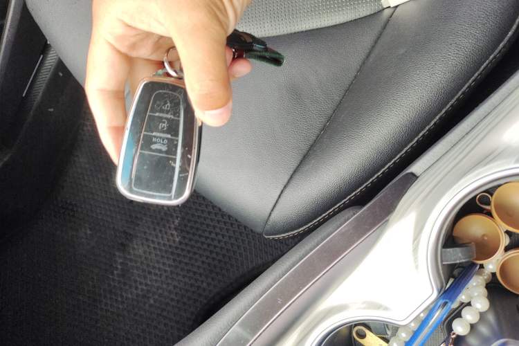 Used Toyota Camry 2019 Revised Version Dual-Engine 2.5 HG Luxury Edition