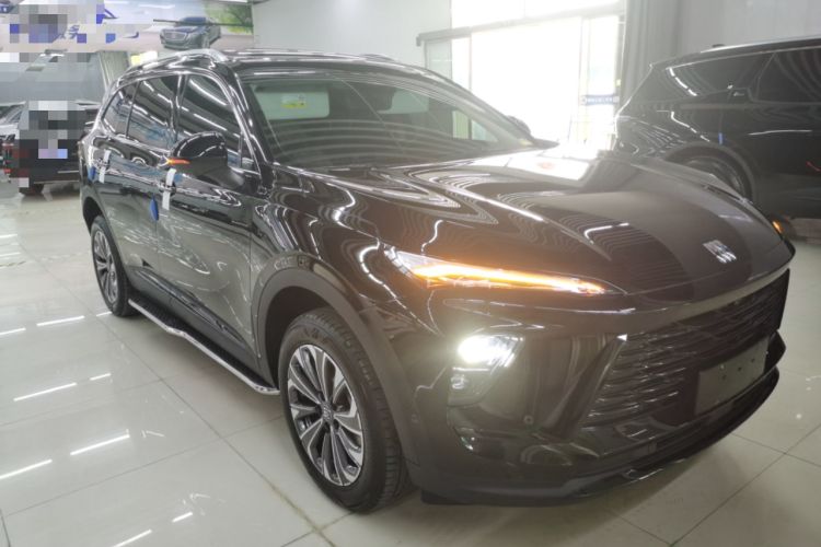 Used Buick Envision 2025 Encore Plus 28T Two-Wheel-Drive Platinum Edition Exterior 1