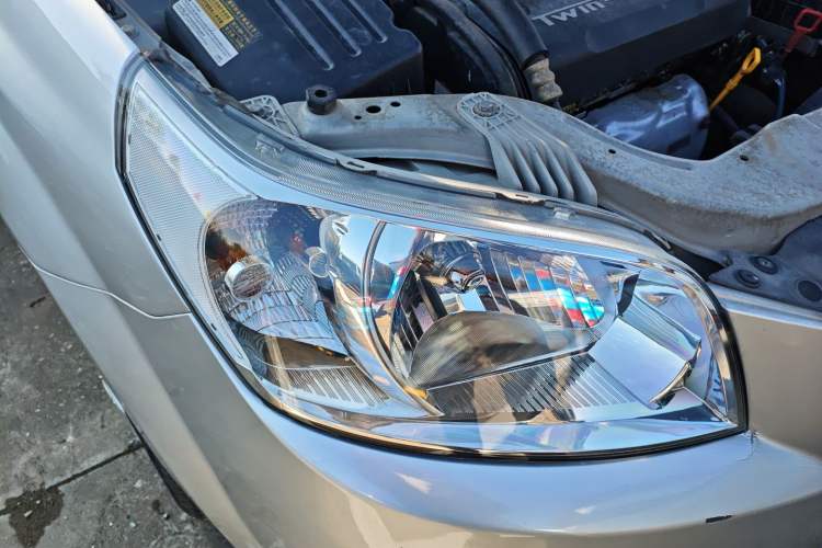 Used Chevrolet Lova 2010 1.4 AT Fashion Edition
