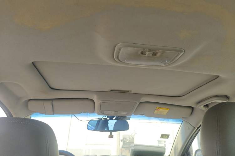 Used Geely Auto Classic Emgrand 2013 Sedan 1.5L Manual Entry-Level Model
