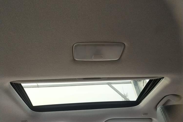 Used Toyota Corolla Cross 2022 2.0L Deluxe Edition
