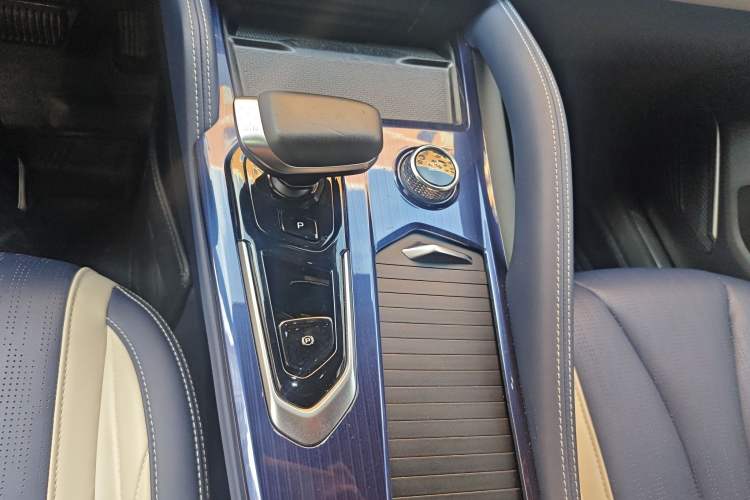 Used Geely Auto Monjaro L 2022 1.5T Thunder Hi·F Plug-in Hybrid Super Rui
