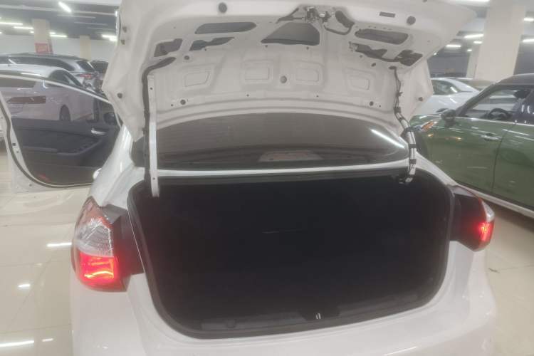 Used Kia K3 2016 1.6L Automatic GL
