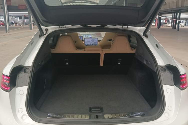 Used Hima Luxeed R7 2024 All-Electric 736 km Ultra Trunk