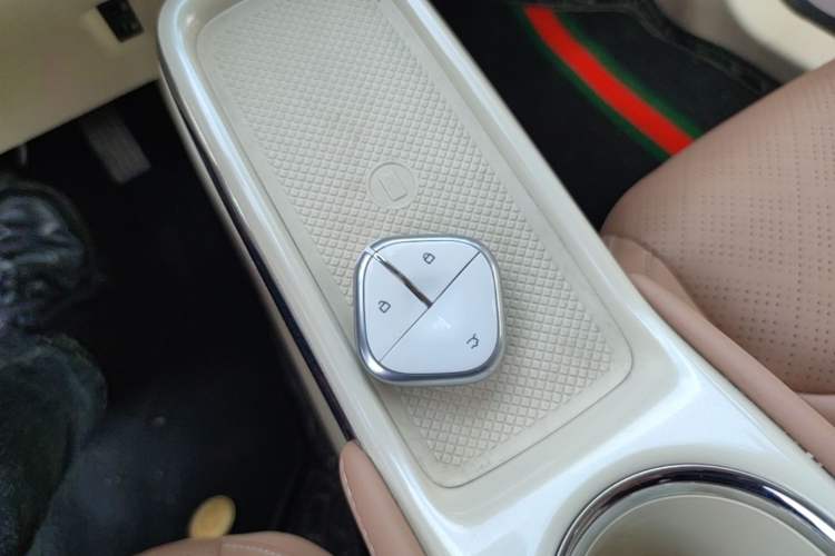 Used Wuling Bingo 2025 410 km Lingxi Deluxe Edition Vehicle Key