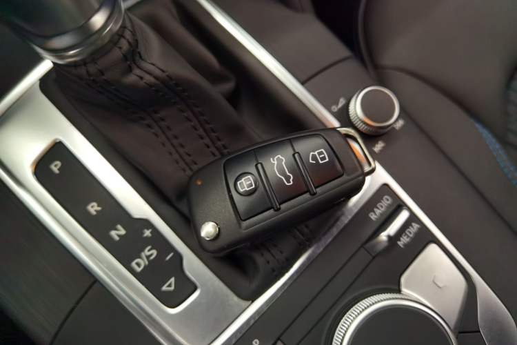 Used Audi A3 2020 Sportback 35 TFSI Fashion Edition China VI Emission Standard