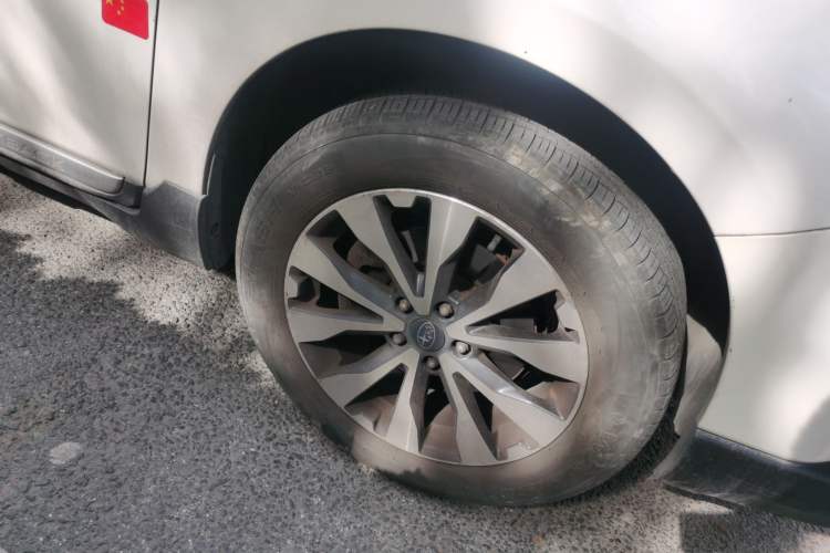 Used Subaru Outback 2016 2.5i Sport Navigation Edition Right Front Wheel Hub